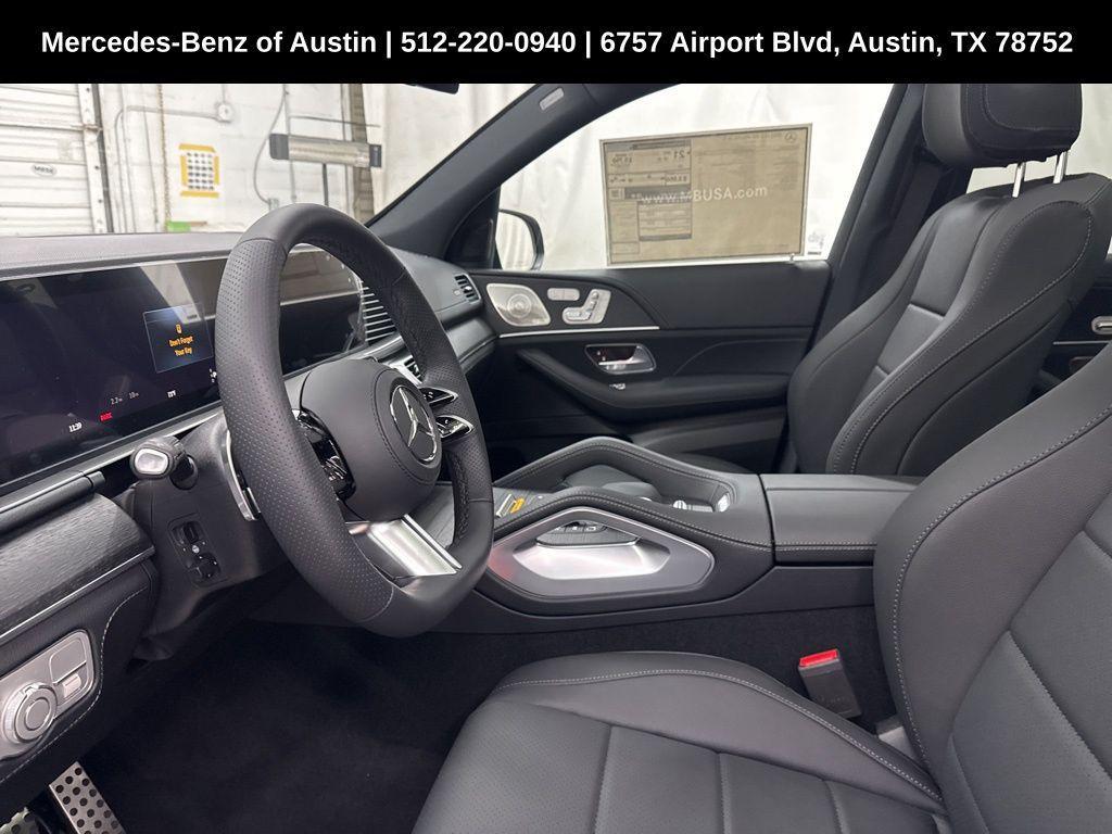 new 2025 Mercedes-Benz GLS 450 car, priced at $100,355