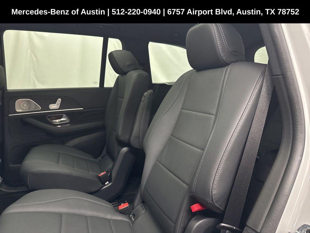 new 2025 Mercedes-Benz GLS 450 car, priced at $100,355