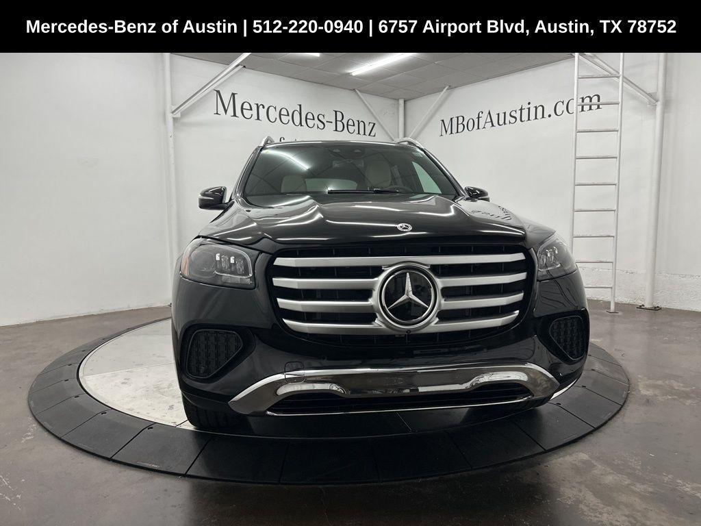 new 2025 Mercedes-Benz GLS 450 car, priced at $92,455