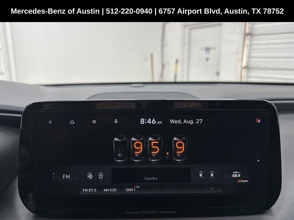 used 2021 Hyundai SANTA FE HEV car, priced at $25,900