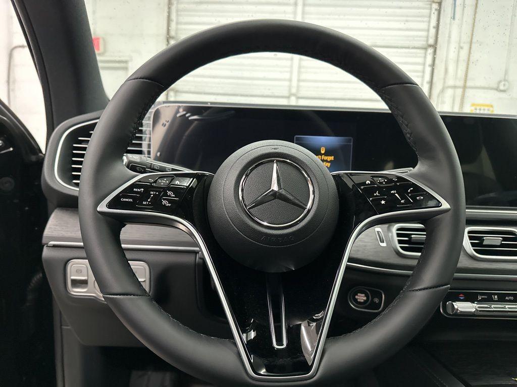 used 2025 Mercedes-Benz GLE 350 car, priced at $66,915