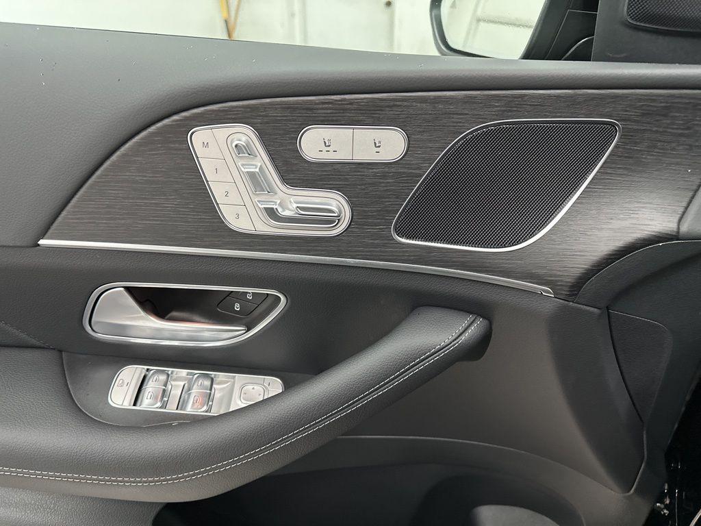 used 2025 Mercedes-Benz GLE 350 car, priced at $66,915