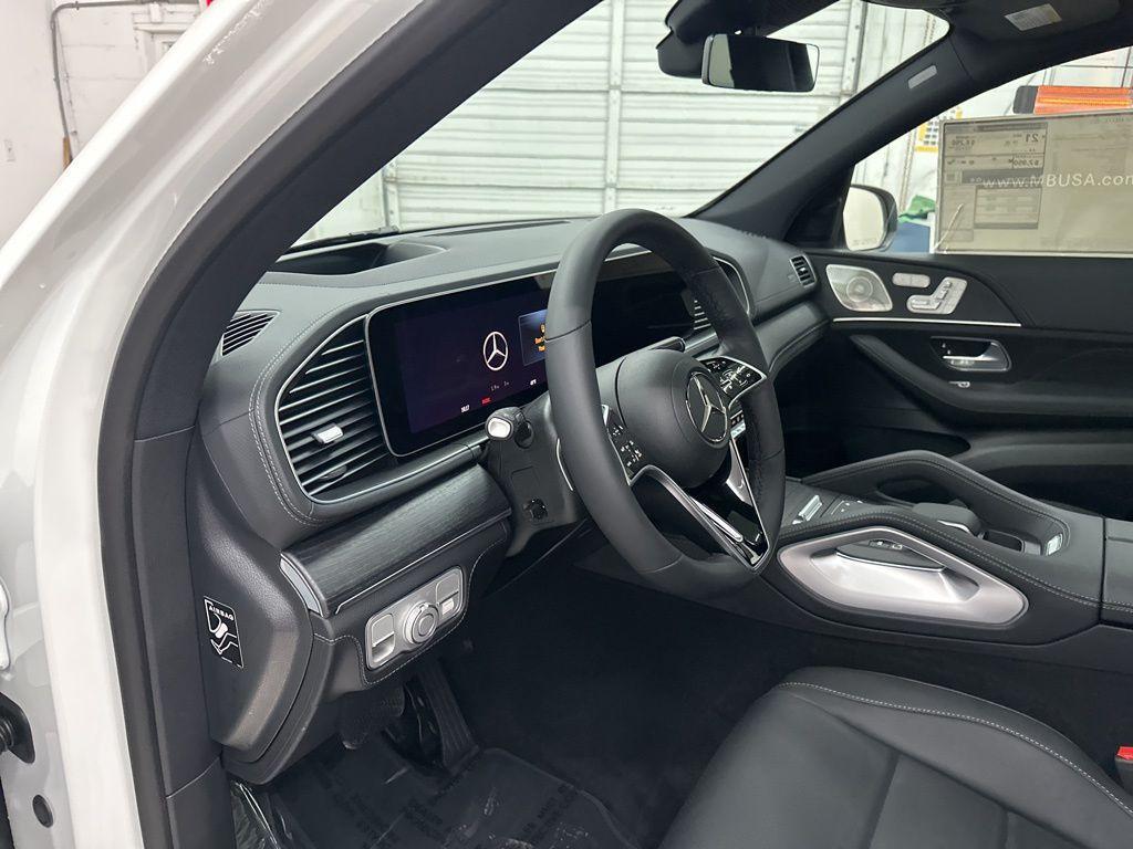 new 2026 Mercedes-Benz GLE 450 car, priced at $80,760