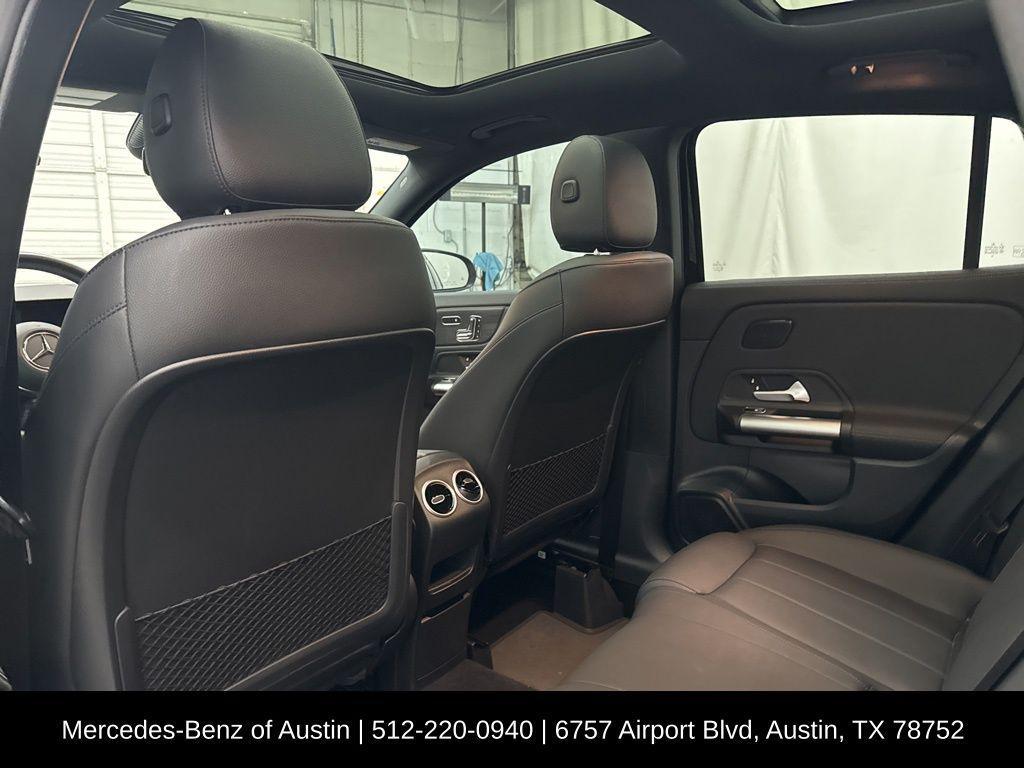 used 2025 Mercedes-Benz GLA 250 car, priced at $39,900