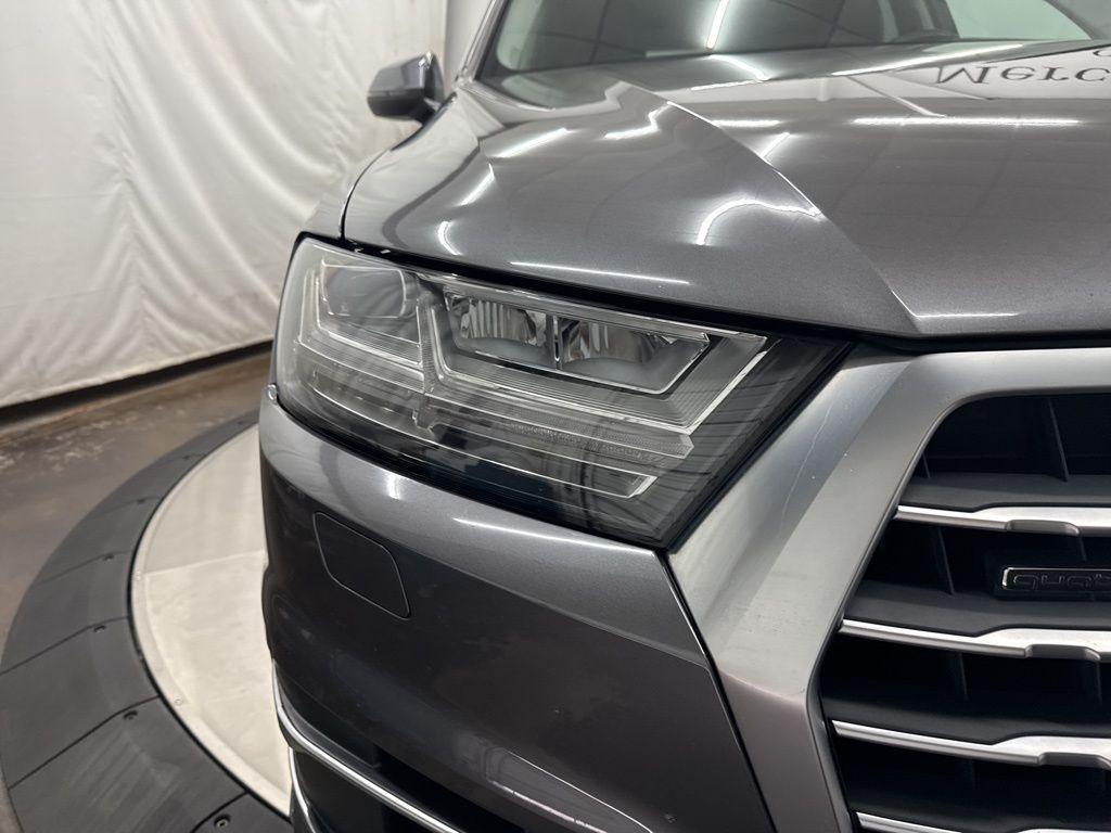 used 2019 Audi Q7 car, priced at $19,500