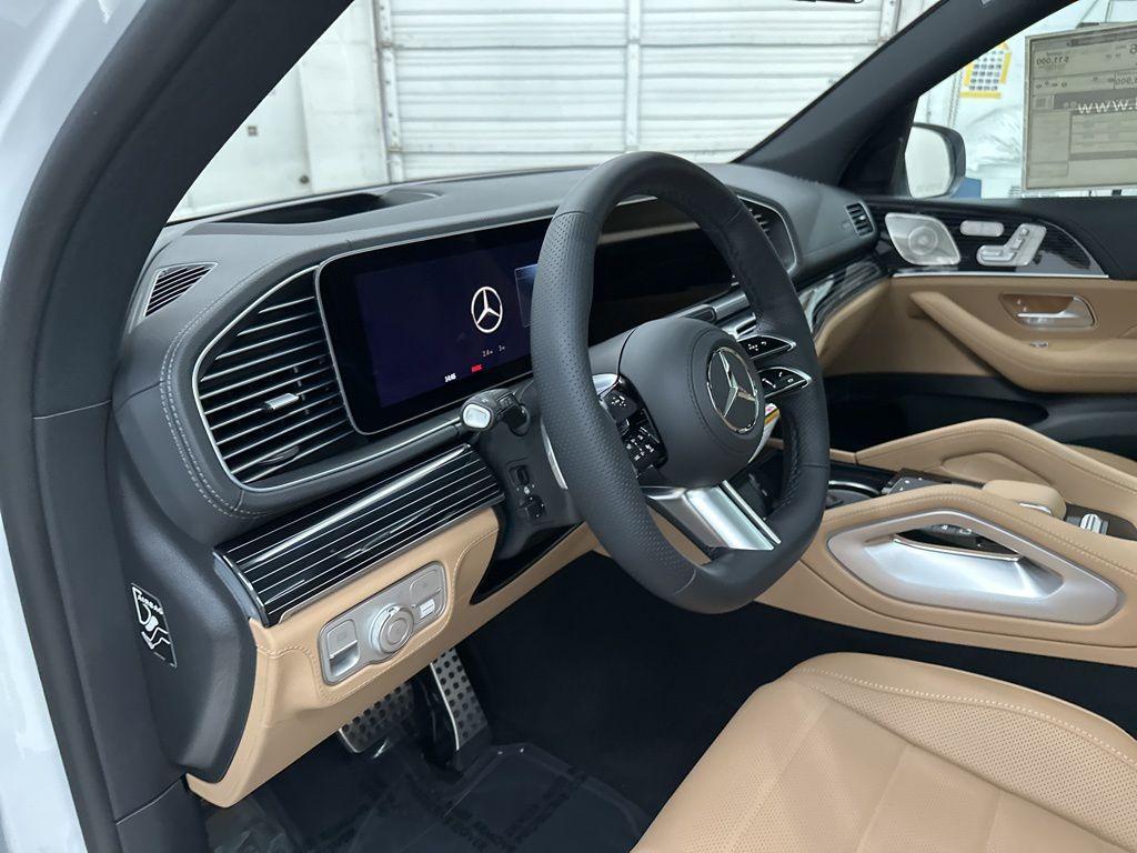 new 2026 Mercedes-Benz GLS 580 car, priced at $130,255