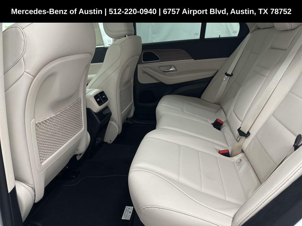 new 2025 Mercedes-Benz GLE 450e car, priced at $76,710