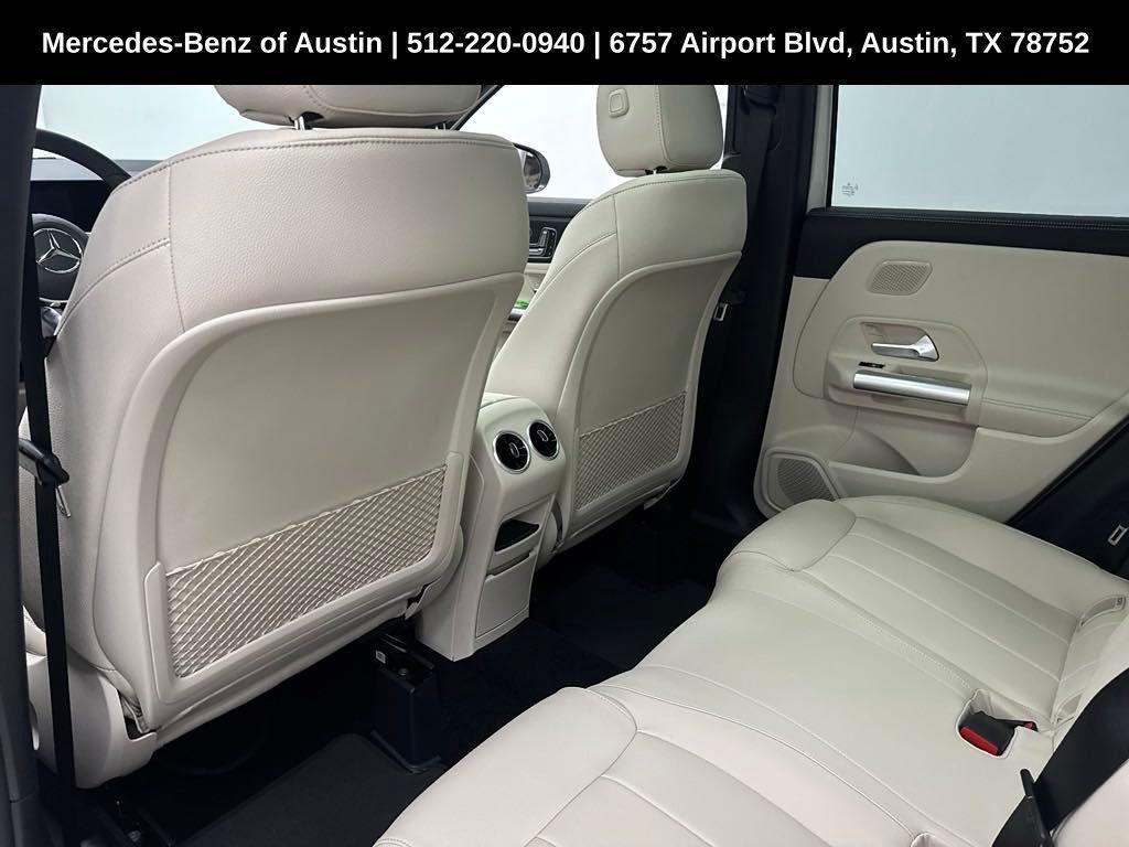 used 2025 Mercedes-Benz GLA 250 car, priced at $49,210