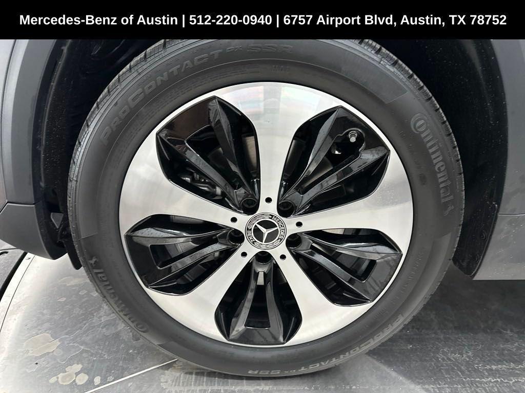 used 2025 Mercedes-Benz GLA 250 car, priced at $49,960