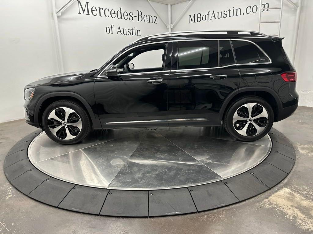 new 2025 Mercedes-Benz GLB 250 car, priced at $51,840