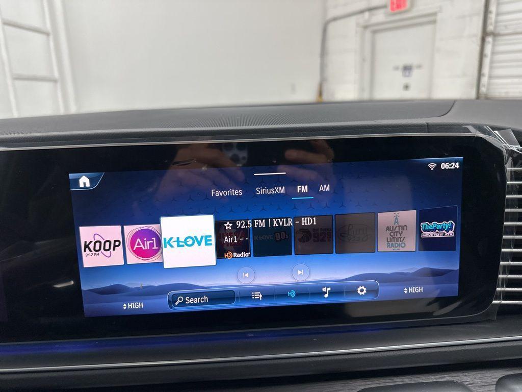 new 2026 Mercedes-Benz GLE 580 car, priced at $102,190