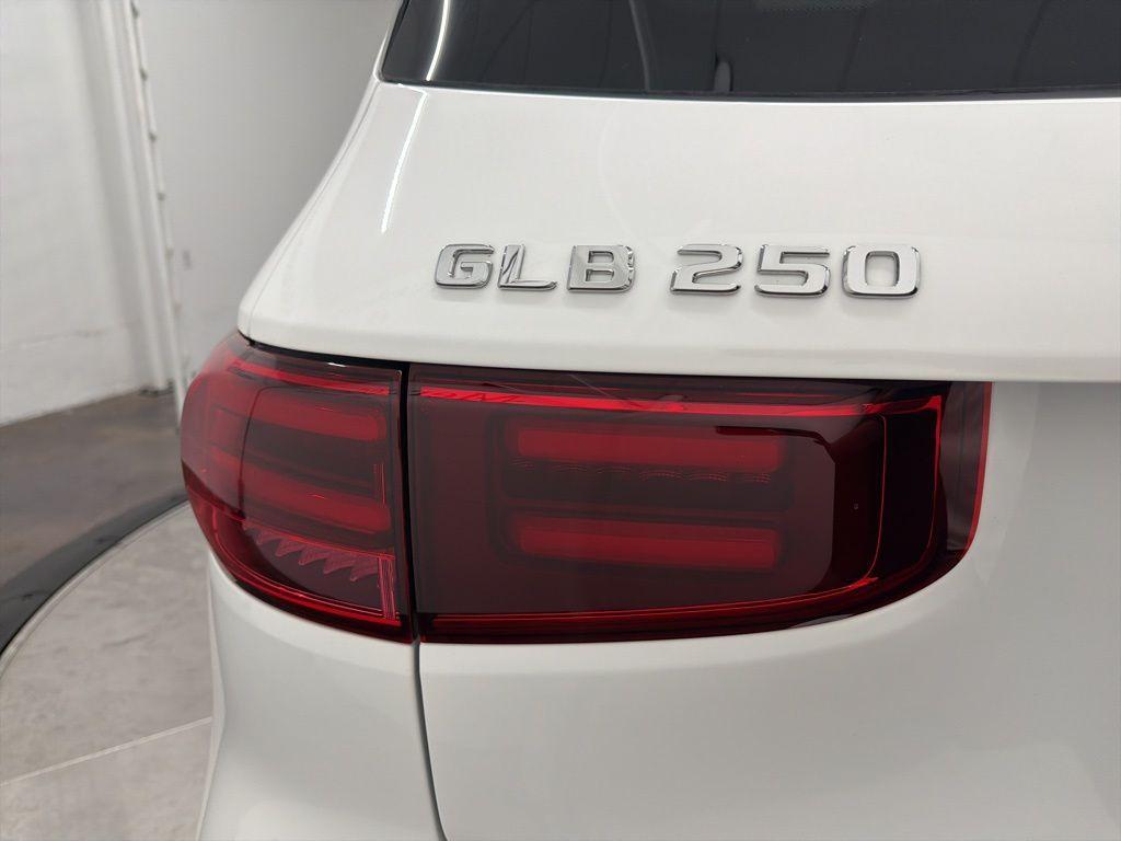 new 2026 Mercedes-Benz GLB 250 car, priced at $50,175