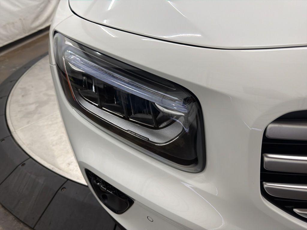 new 2026 Mercedes-Benz GLB 250 car, priced at $50,175