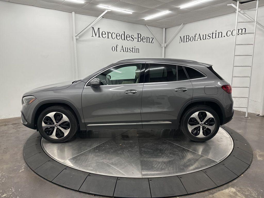 new 2025 Mercedes-Benz GLA 250 car, priced at $49,285