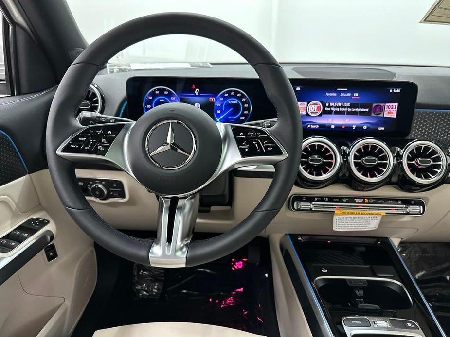 new 2024 Mercedes-Benz EQB 250 car, priced at $56,615