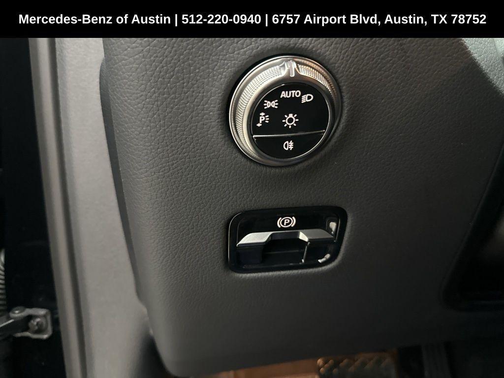 new 2025 Mercedes-Benz GLC 350e car, priced at $63,650