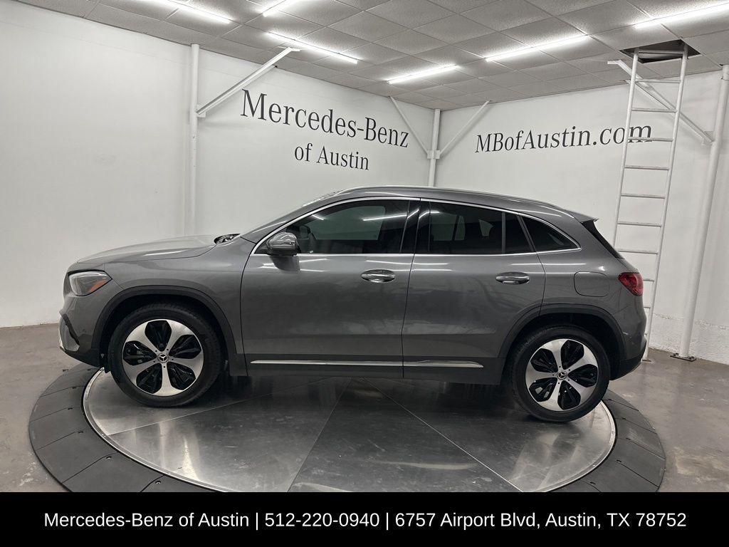 used 2025 Mercedes-Benz GLA 250 car, priced at $37,900