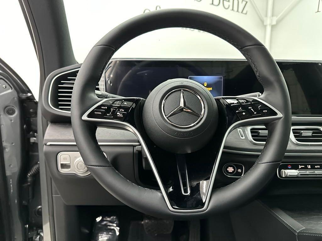 new 2025 Mercedes-Benz GLE 350 car, priced at $73,655