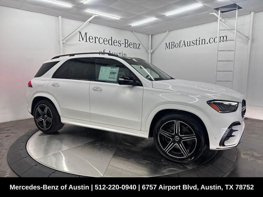 new 2025 Mercedes-Benz GLE 450 car, priced at $81,720