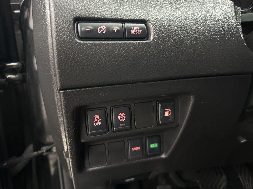 used 2020 Nissan Rogue car, priced at $14,900