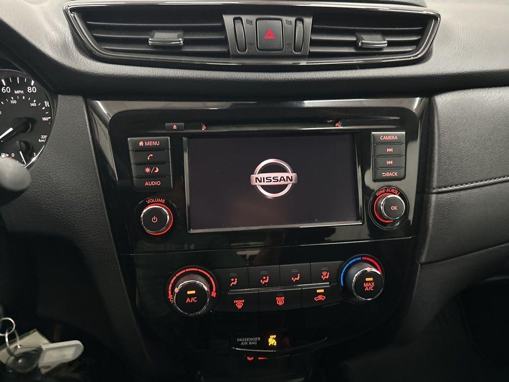 used 2020 Nissan Rogue car, priced at $14,900