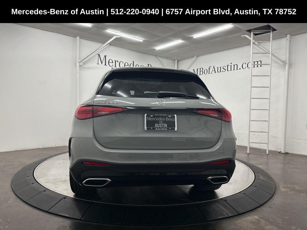 new 2025 Mercedes-Benz GLC 300 car, priced at $61,400
