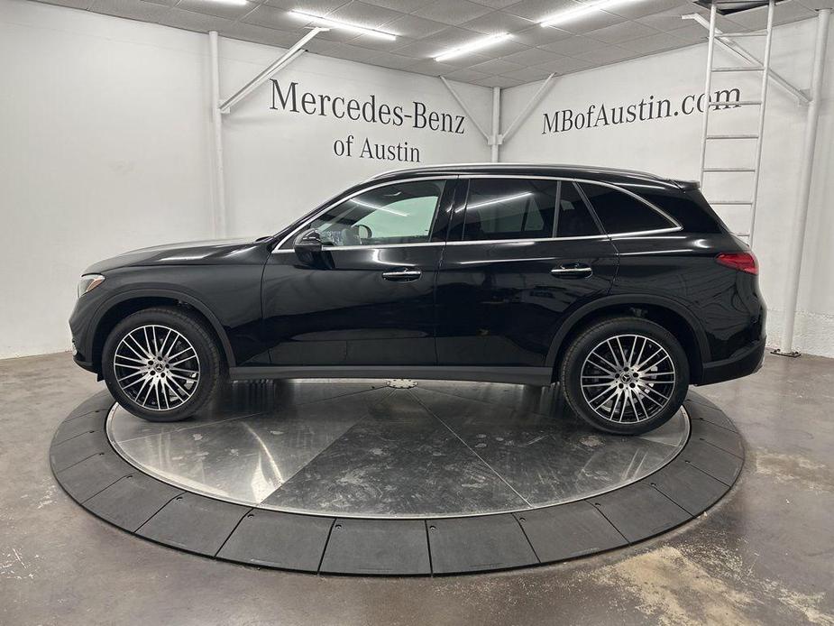 new 2025 Mercedes-Benz GLC 300 car, priced at $58,050