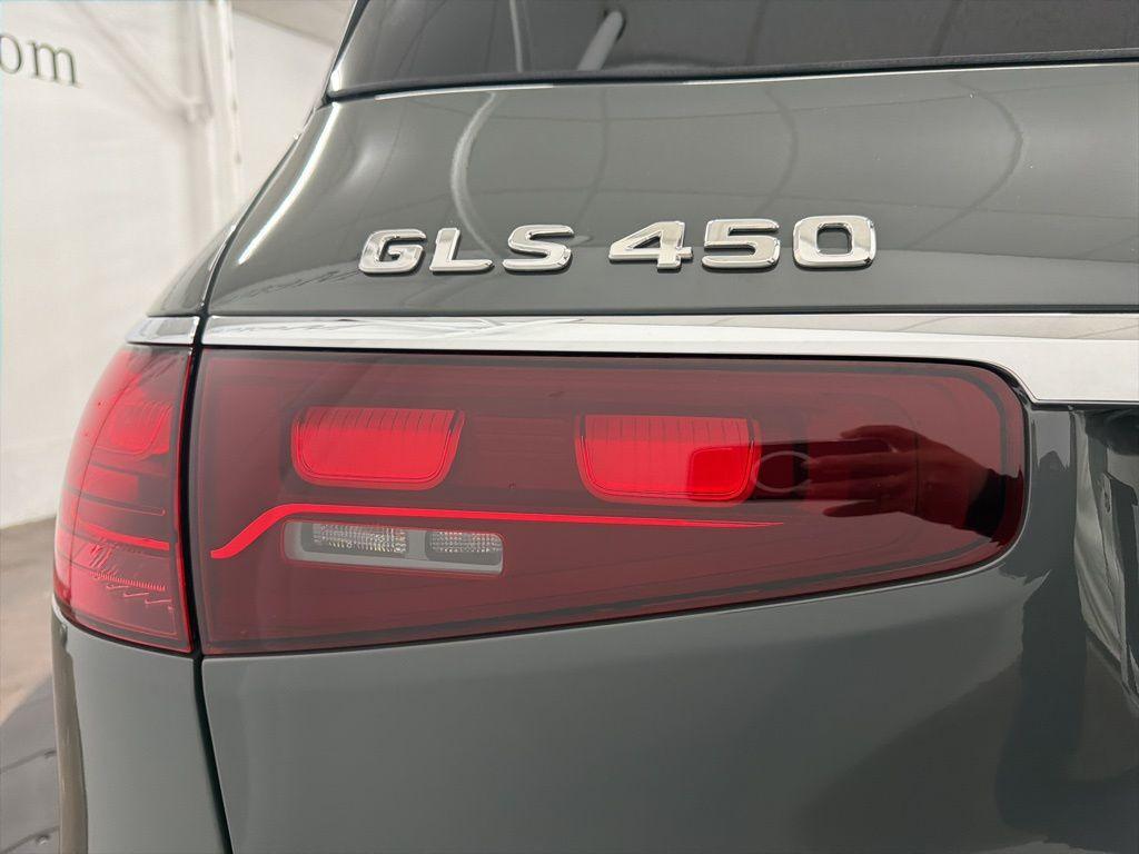 new 2026 Mercedes-Benz GLS 450 car, priced at $96,500