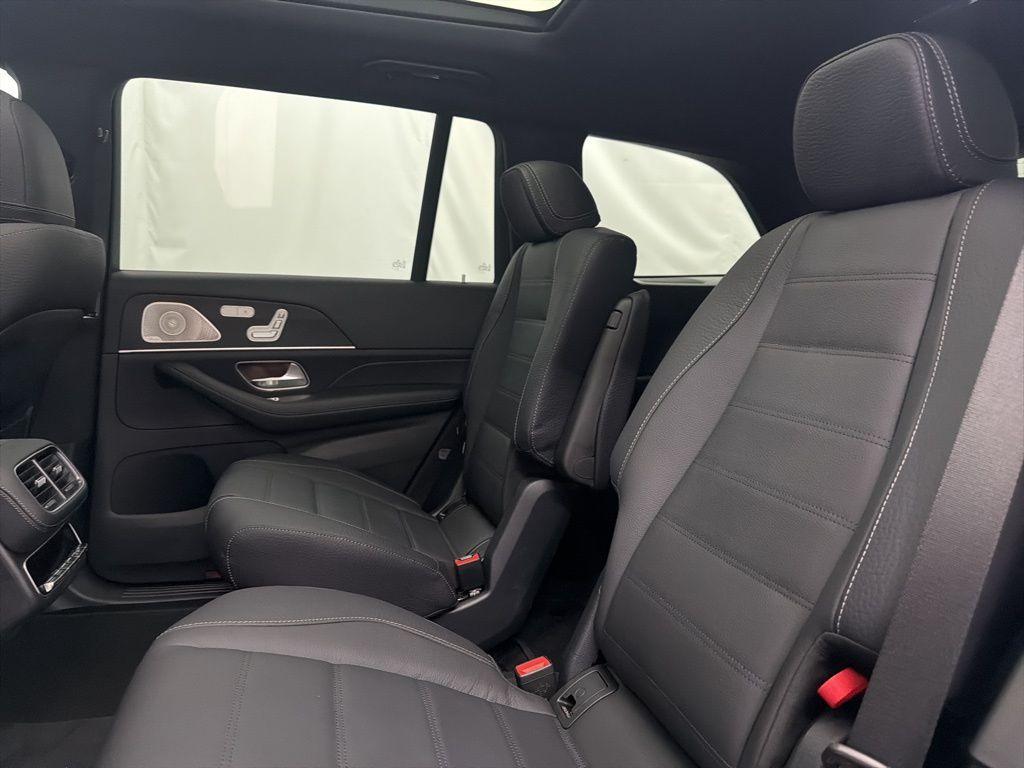 new 2026 Mercedes-Benz GLS 450 car, priced at $96,500
