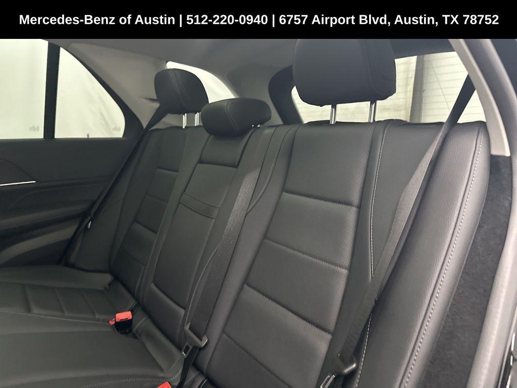new 2025 Mercedes-Benz GLE 350 car, priced at $69,370