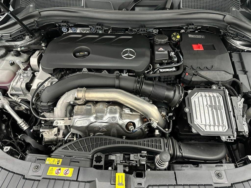 new 2025 Mercedes-Benz GLA 250 car, priced at $48,720