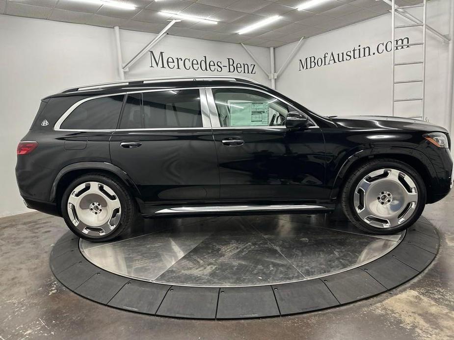 new 2025 Mercedes-Benz Maybach GLS 600 car, priced at $207,810