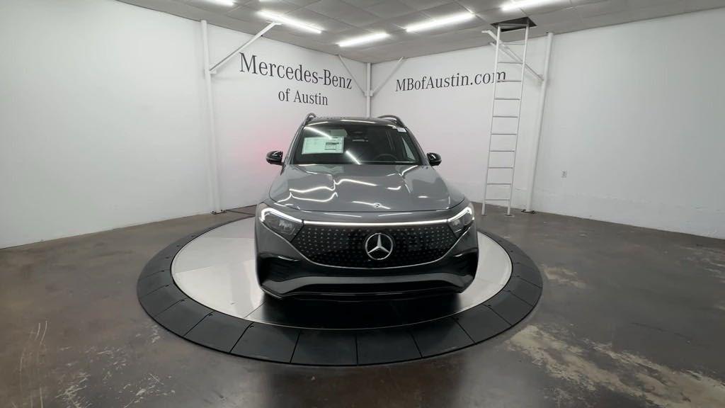 new 2024 Mercedes-Benz EQB 250 car, priced at $63,925