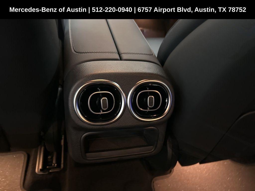 new 2025 Mercedes-Benz GLC 350e car, priced at $69,100