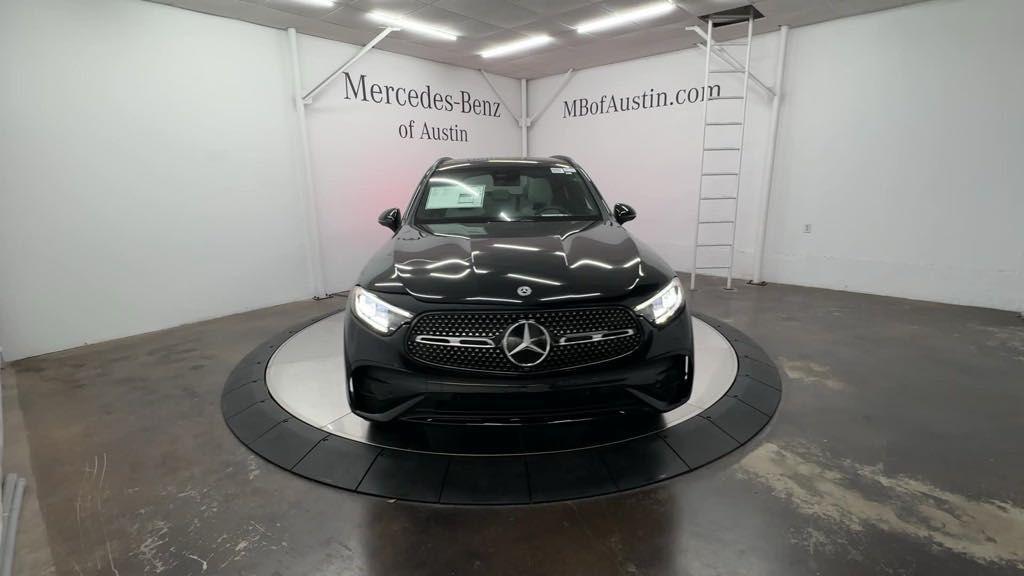 new 2025 Mercedes-Benz GLC 300 car, priced at $58,350