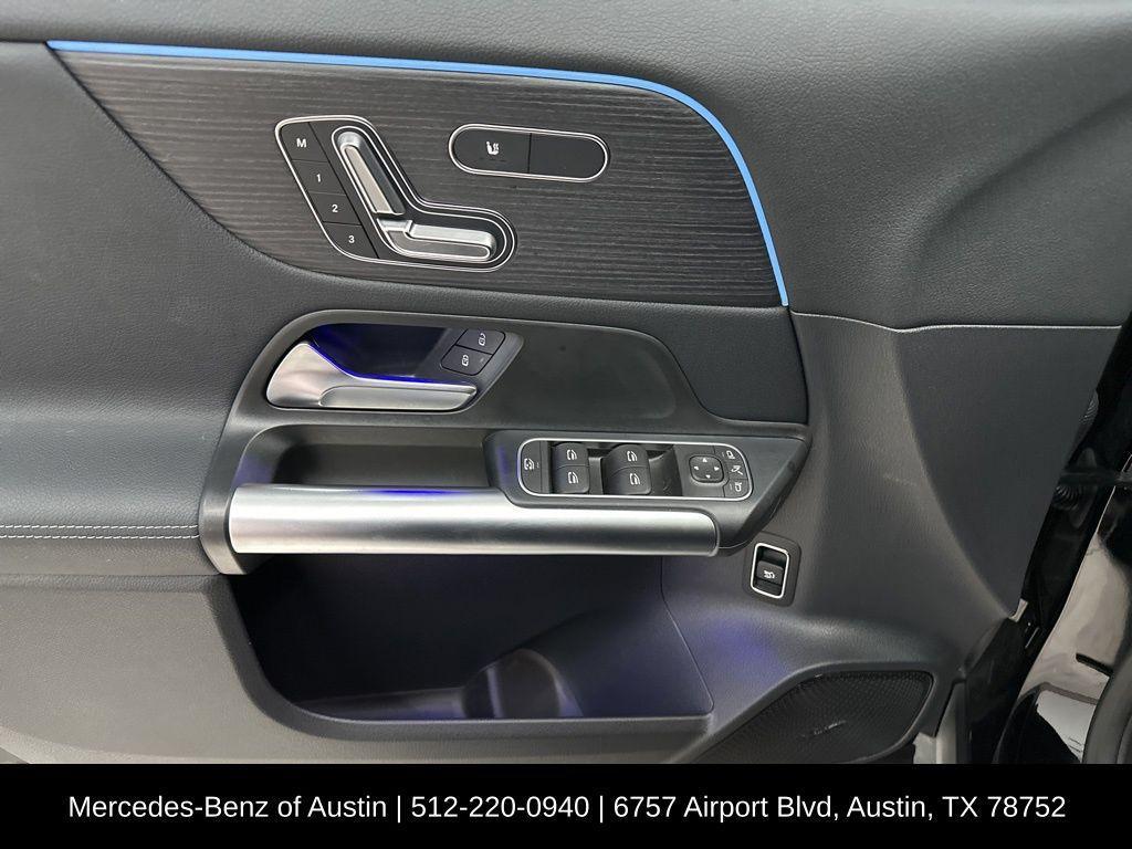 used 2025 Mercedes-Benz GLA 250 car, priced at $38,900