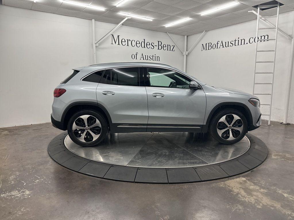 new 2025 Mercedes-Benz GLA 250 car, priced at $49,285