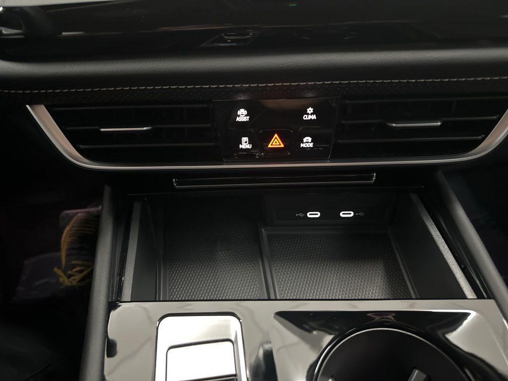 used 2024 Volkswagen Atlas car, priced at $29,900