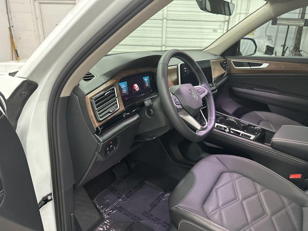 used 2024 Volkswagen Atlas car, priced at $29,900