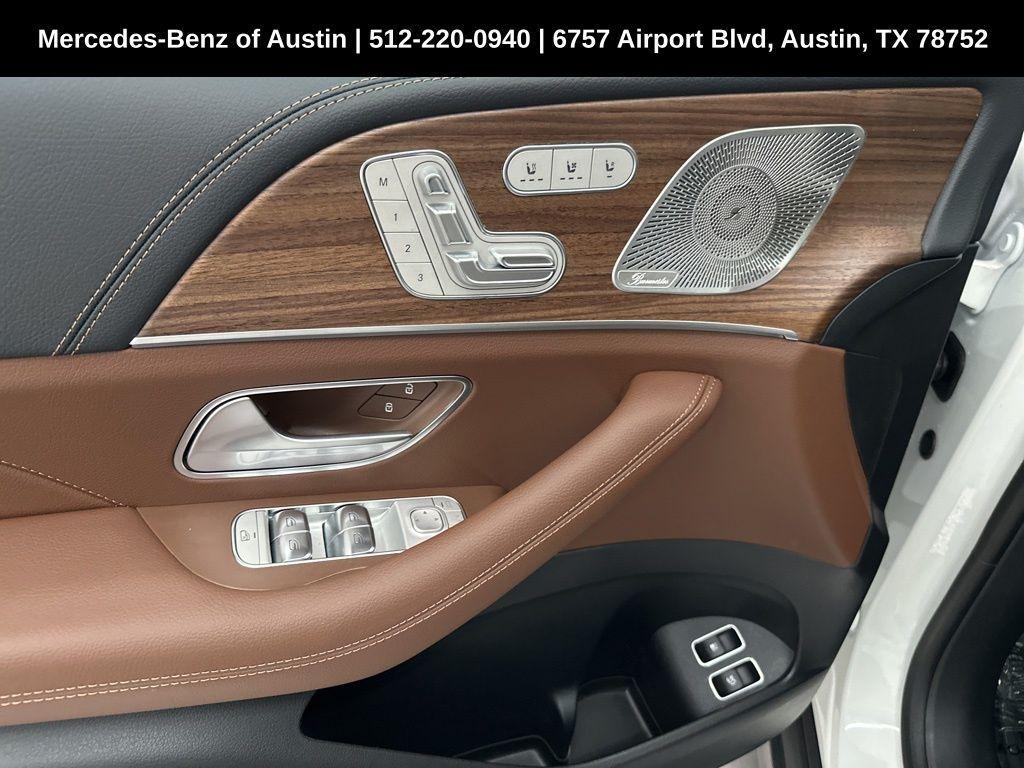 new 2025 Mercedes-Benz GLE 450e car, priced at $80,880