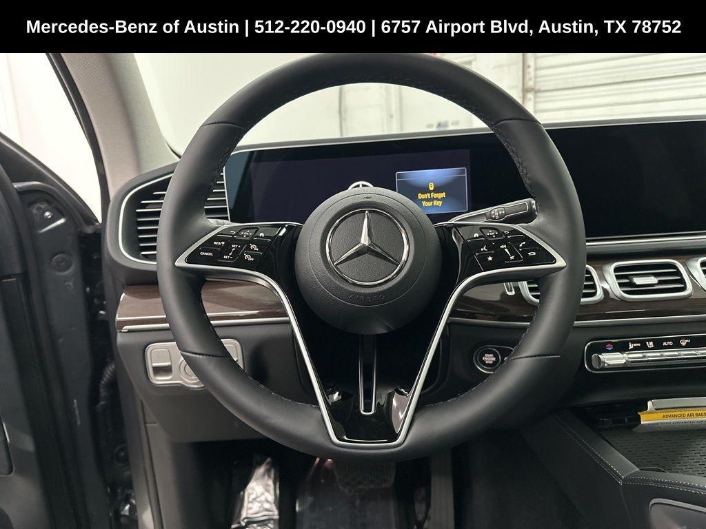 new 2025 Mercedes-Benz GLE 350 car, priced at $69,360