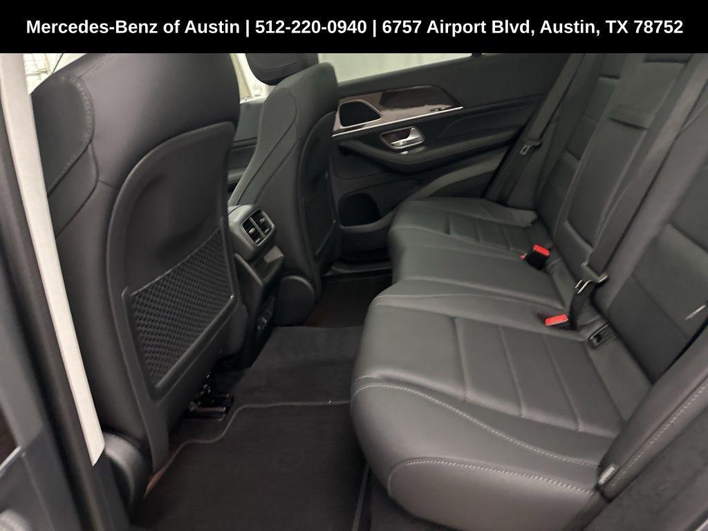 new 2025 Mercedes-Benz GLE 350 car, priced at $69,360