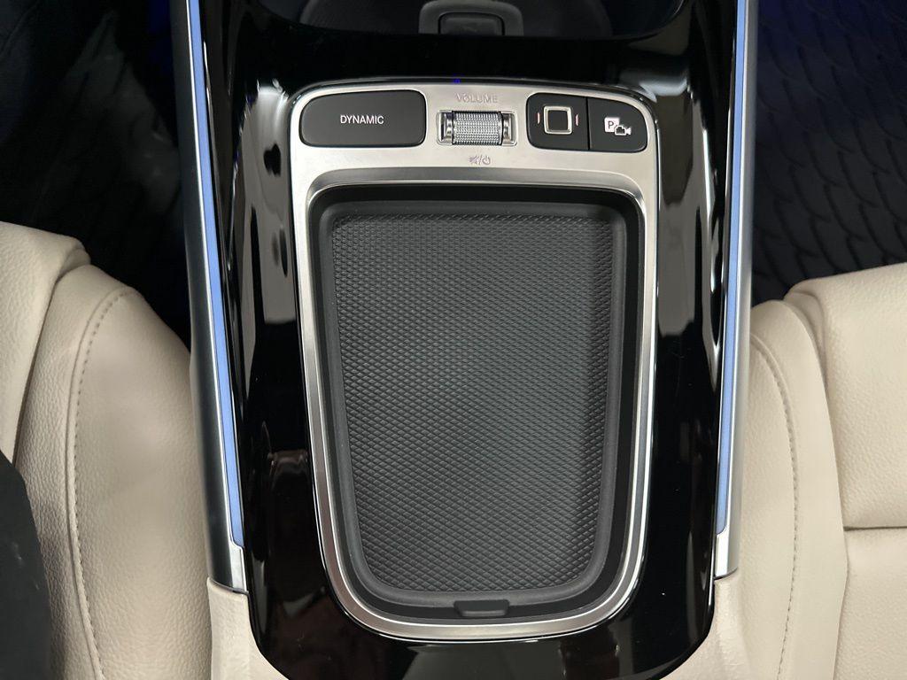 new 2026 Mercedes-Benz GLB 250 car, priced at $51,815