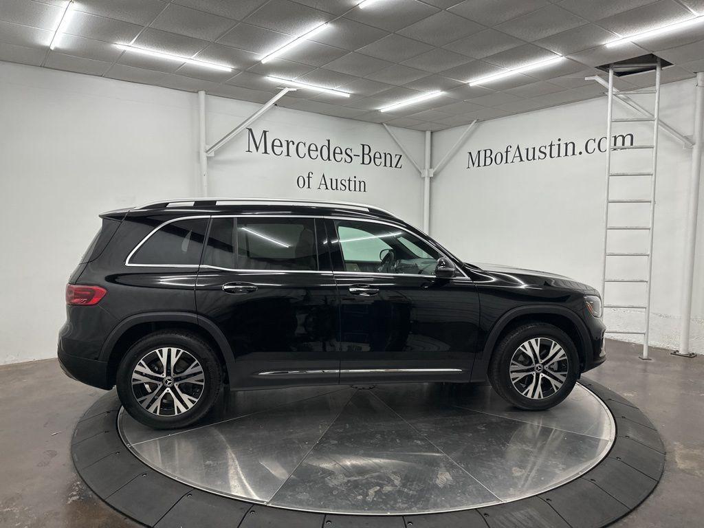 new 2026 Mercedes-Benz GLB 250 car, priced at $51,815