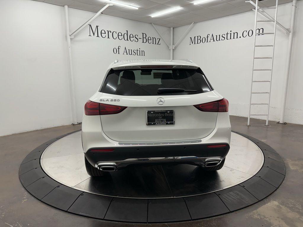 new 2025 Mercedes-Benz GLA 250 car, priced at $46,195