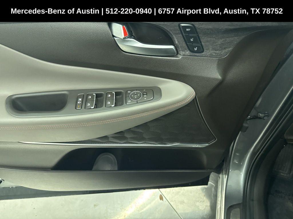 used 2019 Hyundai Santa Fe car, priced at $20,900
