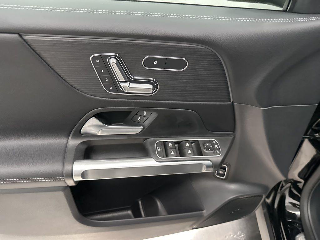 used 2025 Mercedes-Benz GLB 250 car, priced at $49,420