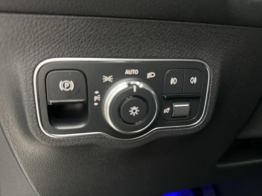 used 2025 Mercedes-Benz GLB 250 car, priced at $49,420