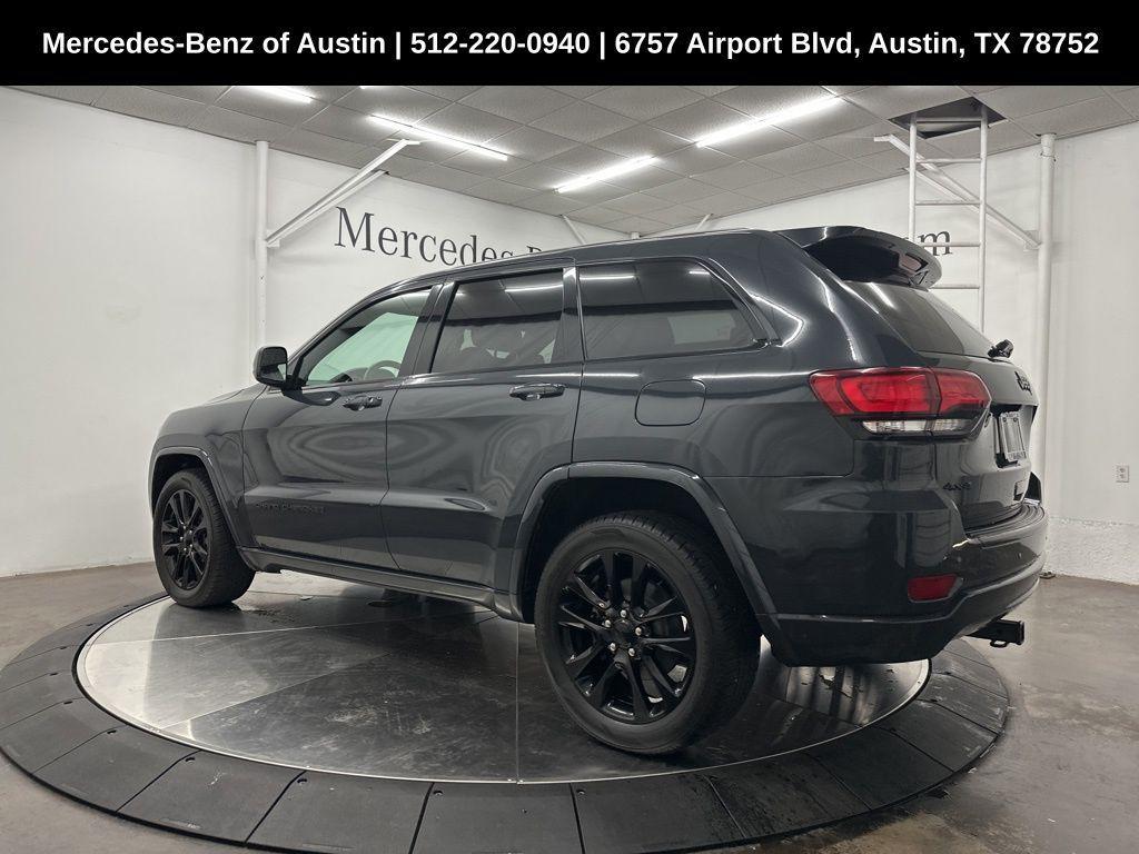 used 2018 Jeep Grand Cherokee car, priced at $17,900