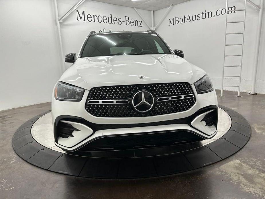 new 2025 Mercedes-Benz GLE 450 car, priced at $81,720